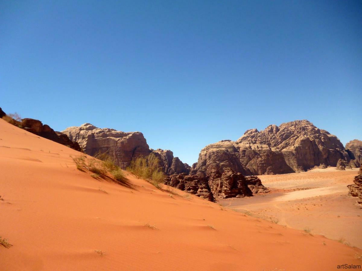 Sunrise Camp Hotel Wadi Rum Exterior photo