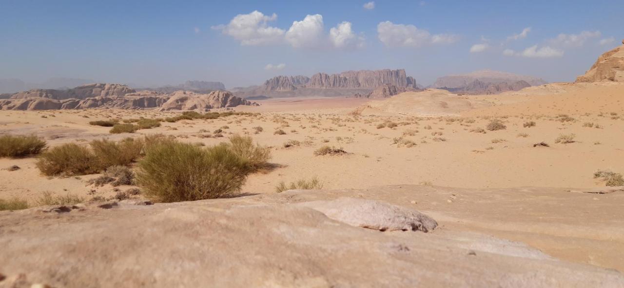 Sunrise Camp Hotel Wadi Rum Exterior photo